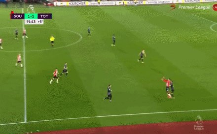 1640718969987041439.gif