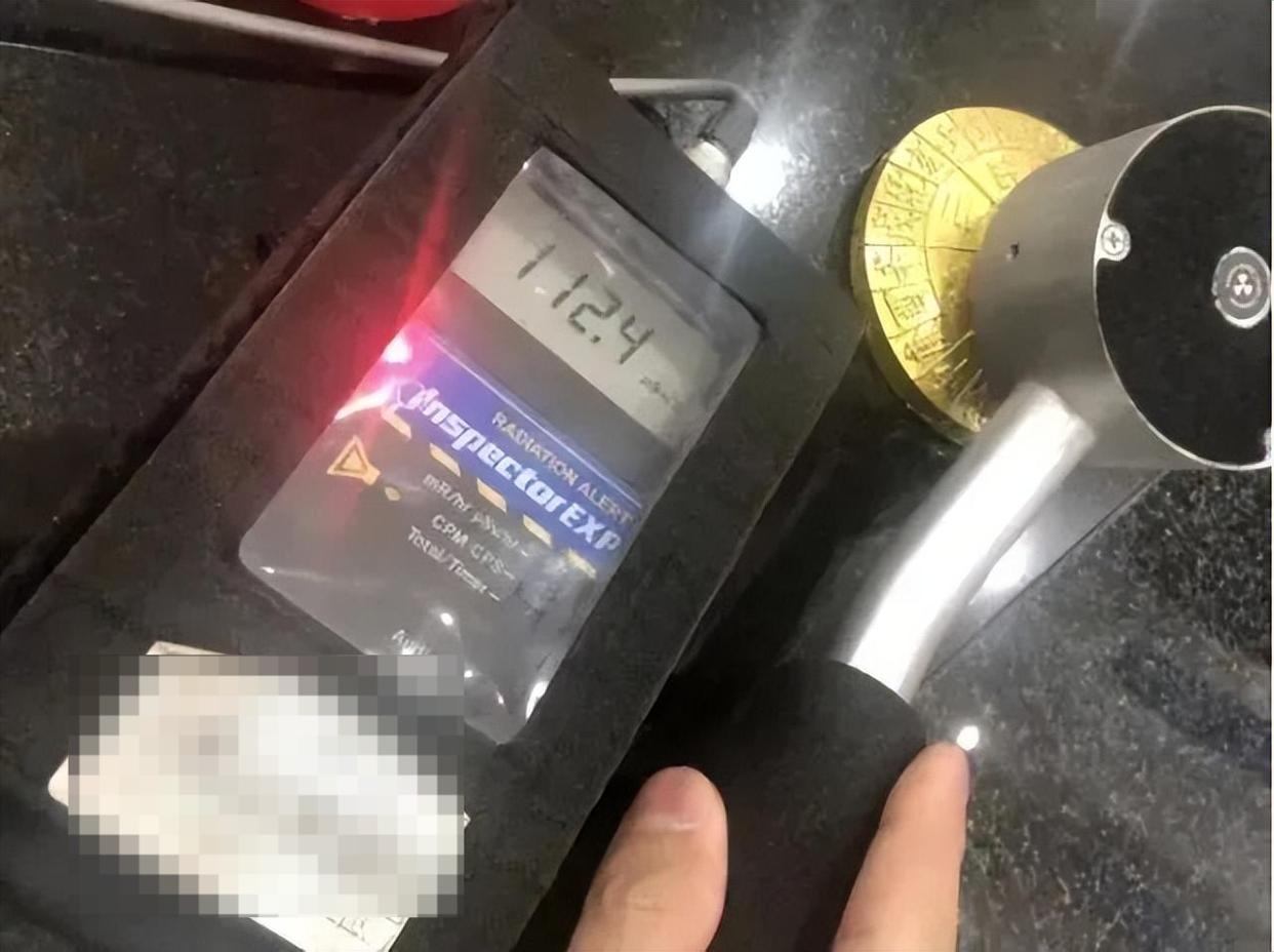 开云-快扔掉!戴一天,辐射量相当于拍117次胸片